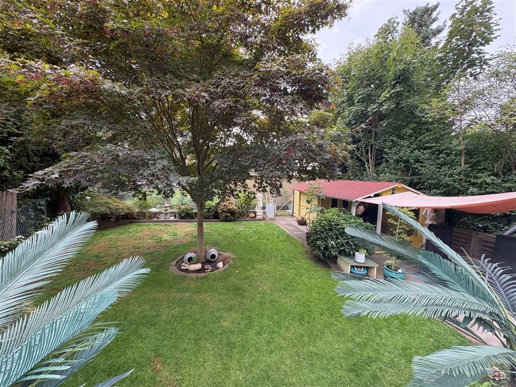 Eignere Garten samt Gartenhütte