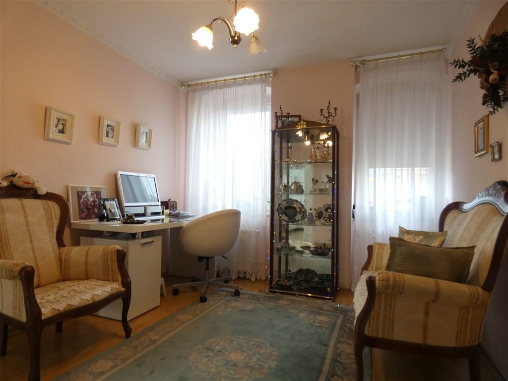 Home-Office