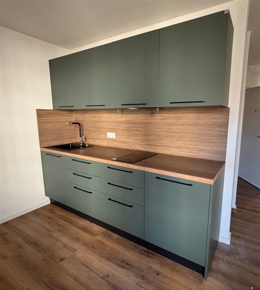 Renditeobjekt! Hochwertig saniertes 2-Zimmer Büro mit Schlafplatz in Nürnberg-St.Johannis | Provisionsfrei